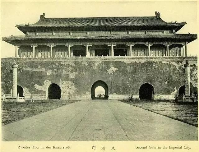 領越百年前的故宮風采，中國古建筑美哉！