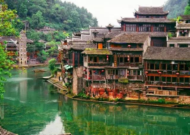 中國十大古鎮(zhèn)：體驗古色古香的古鎮(zhèn)韻味！