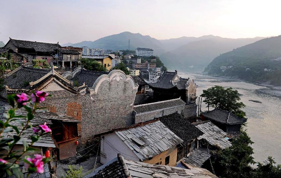 漢江邊的一座千年古鎮(zhèn)，蜀河鎮(zhèn)