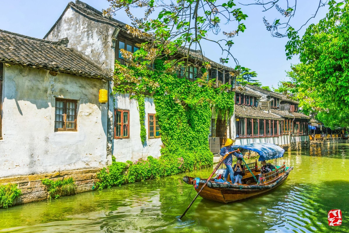 古鎮(zhèn)游玩，有一種說(shuō)走就走的旅行