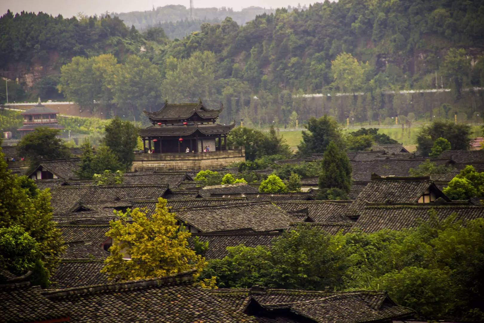 中國最適合私奔的10個古鎮(zhèn)：春暖花開旅途美麗！