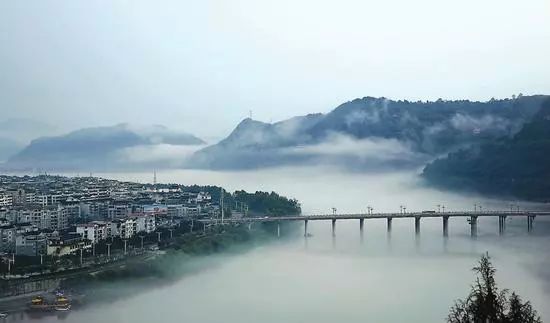 中國最適合私奔的10個古鎮(zhèn)：春暖花開旅途美麗！