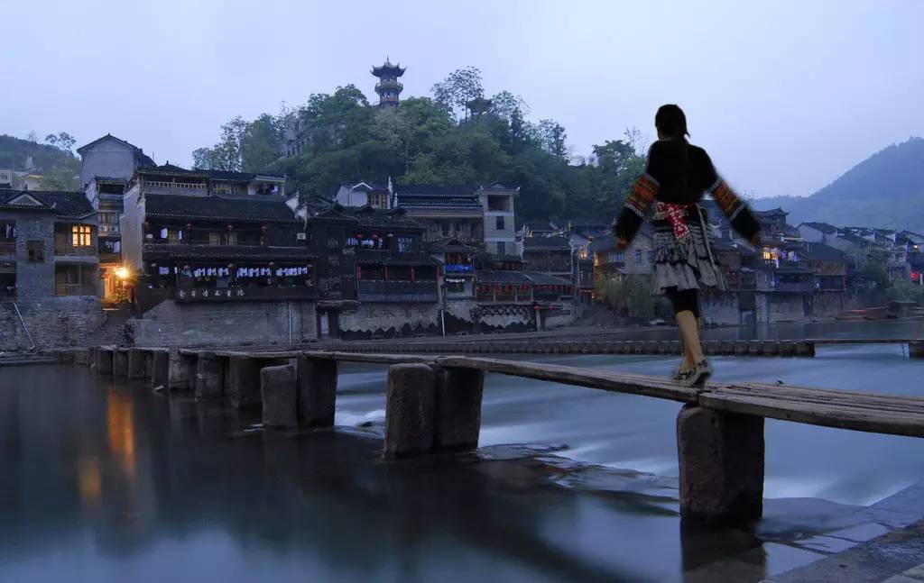 中國最適合私奔的10個古鎮(zhèn)：春暖花開旅途美麗！