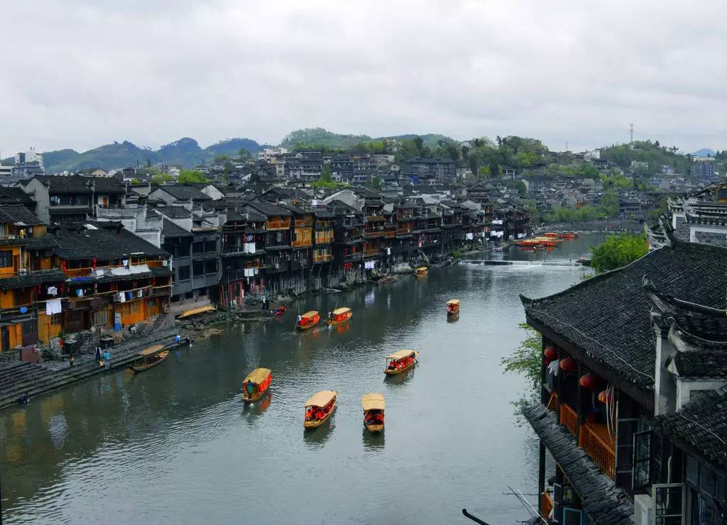 中國最適合私奔的10個古鎮(zhèn)：春暖花開旅途美麗！