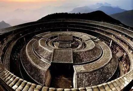 十處有特色的中國(guó)古建筑