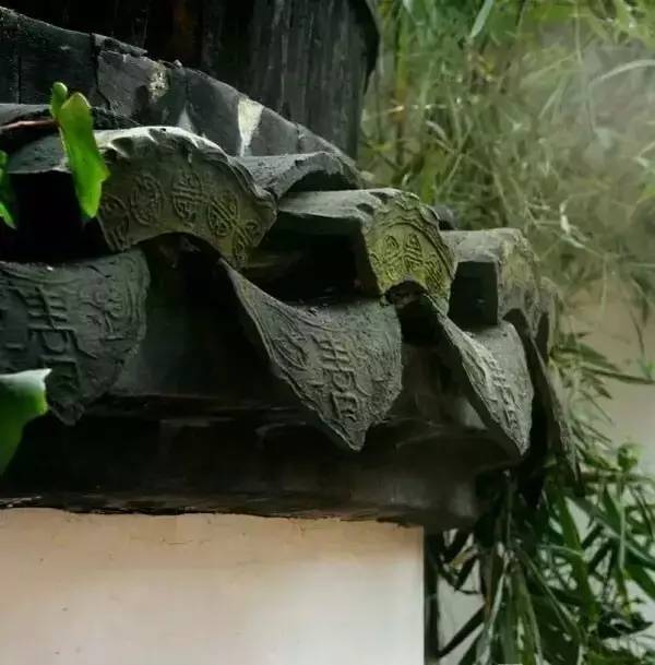 古建筑，一片瓦，遮風擋雨