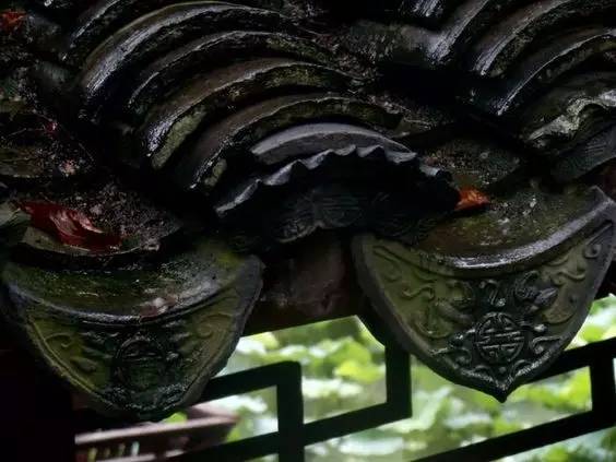 古建筑，一片瓦，遮風(fēng)擋雨