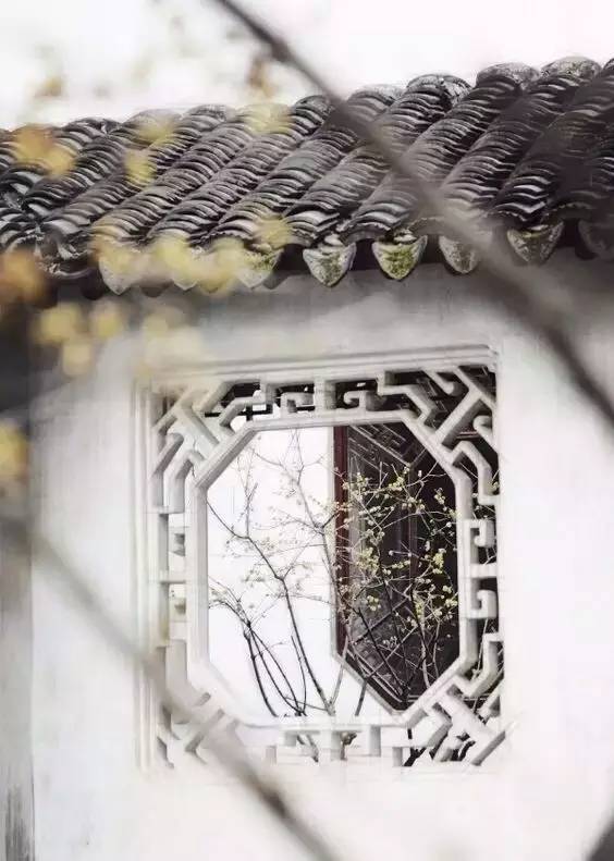 古建筑，一片瓦，遮風(fēng)擋雨