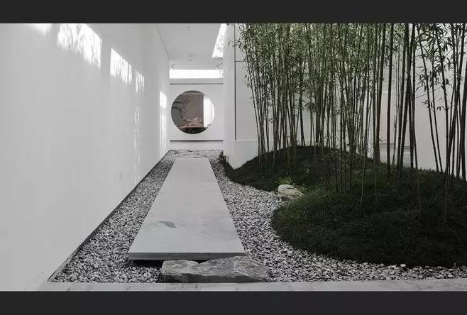 園林景觀設(shè)計(jì)中的一條漂亮旱溪