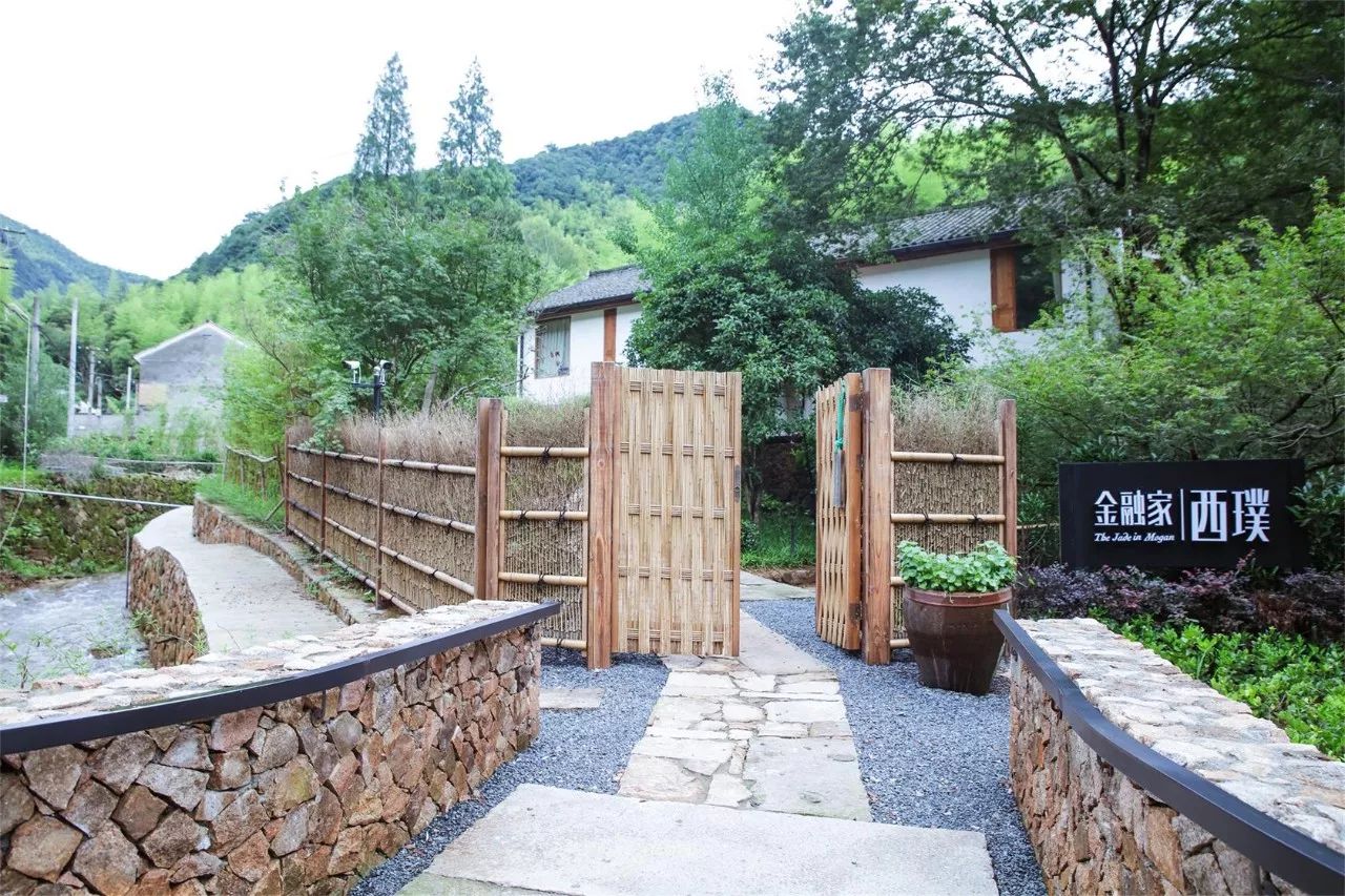 莫干山·西璞，睡進梵高的畫里