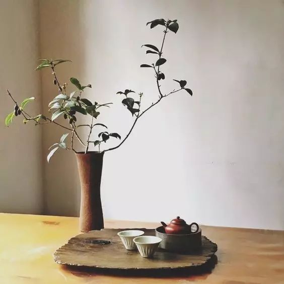 中式裝飾，家雖小茶室亦可很精致