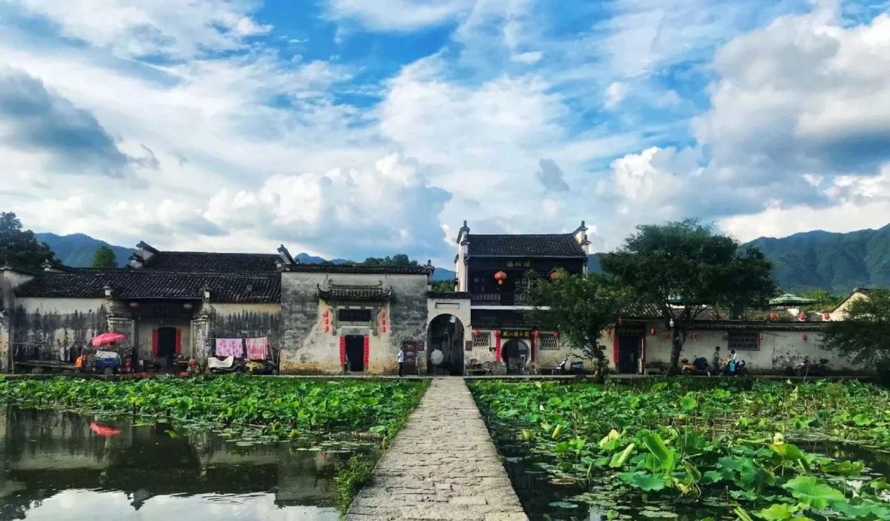 昱見·八號(hào)院，一幅意境悠遠(yuǎn)的江南水墨畫