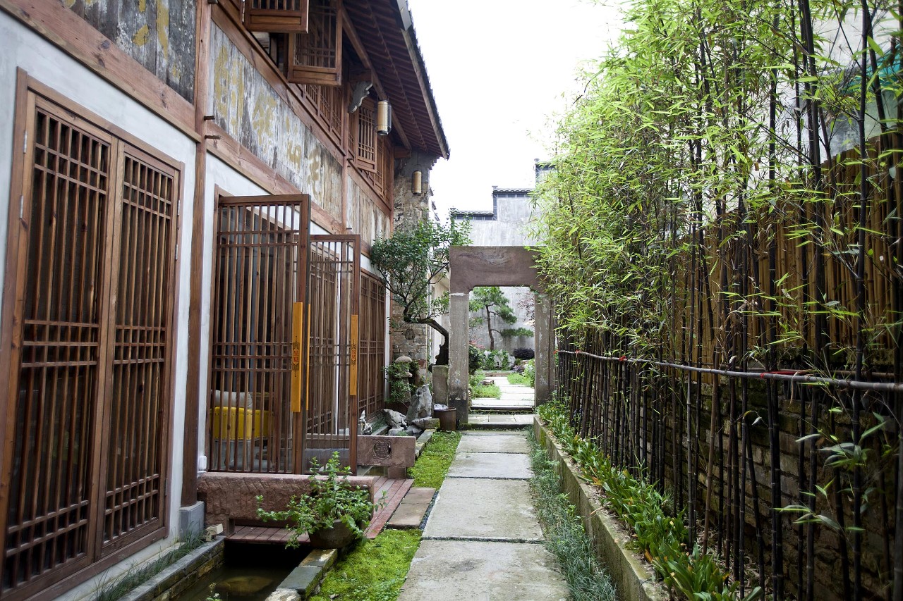 昱見·八號(hào)院，一幅意境悠遠(yuǎn)的江南水墨畫
