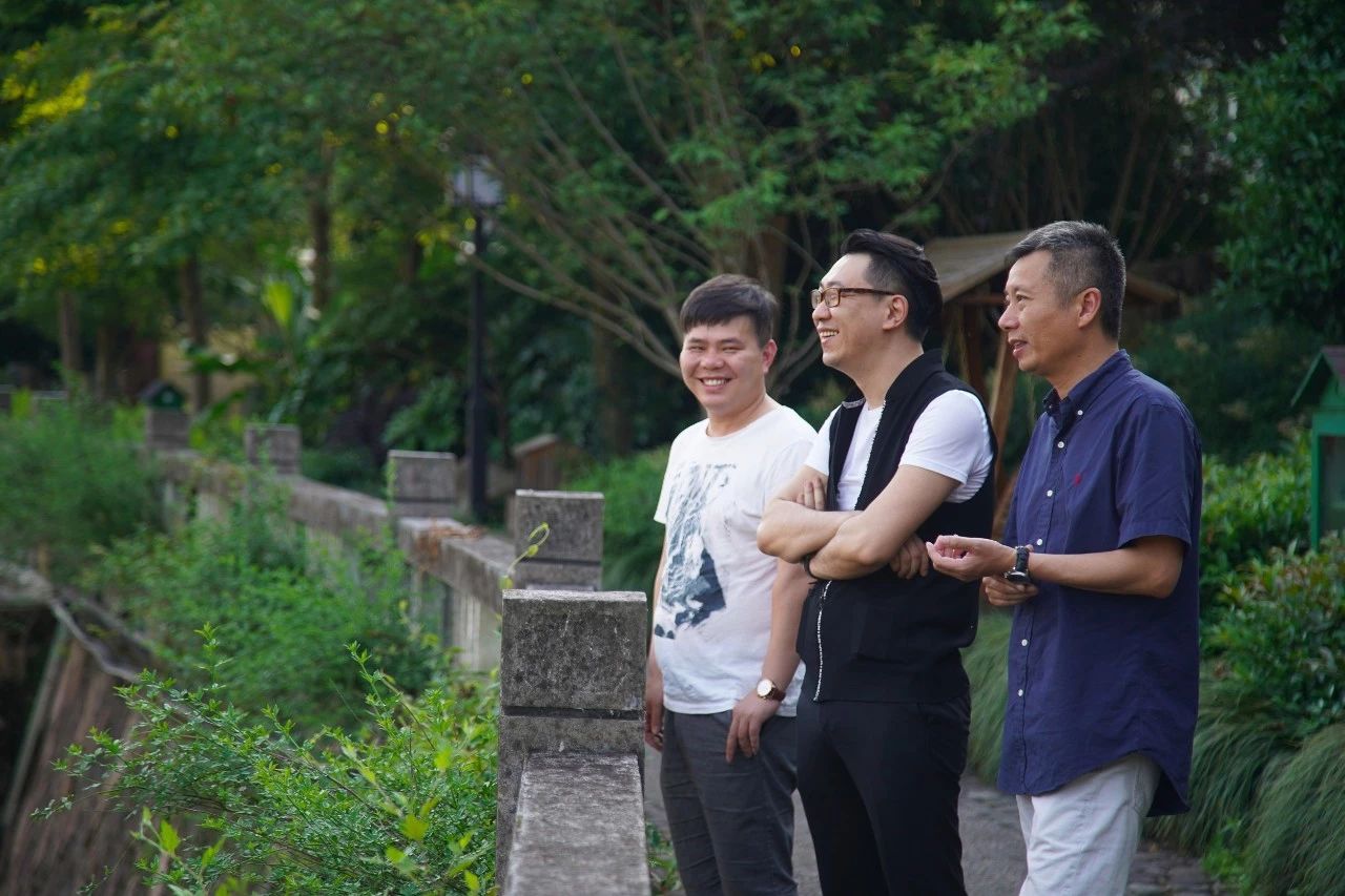 點(diǎn)叁民宿，千島湖坐船賞景豈不詩(shī)意？