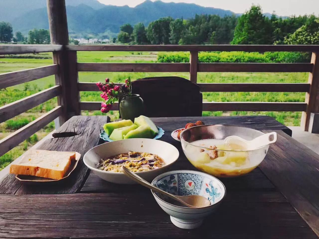 黃山·東田別野，日出而作日落而息的時光野