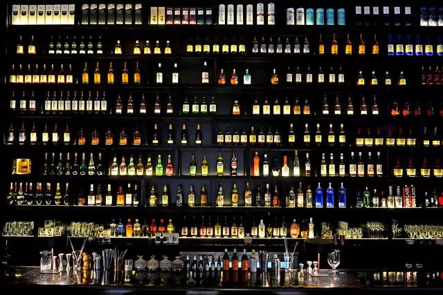 杭州·秀酒店，像上世紀(jì)劇場上演一場故事