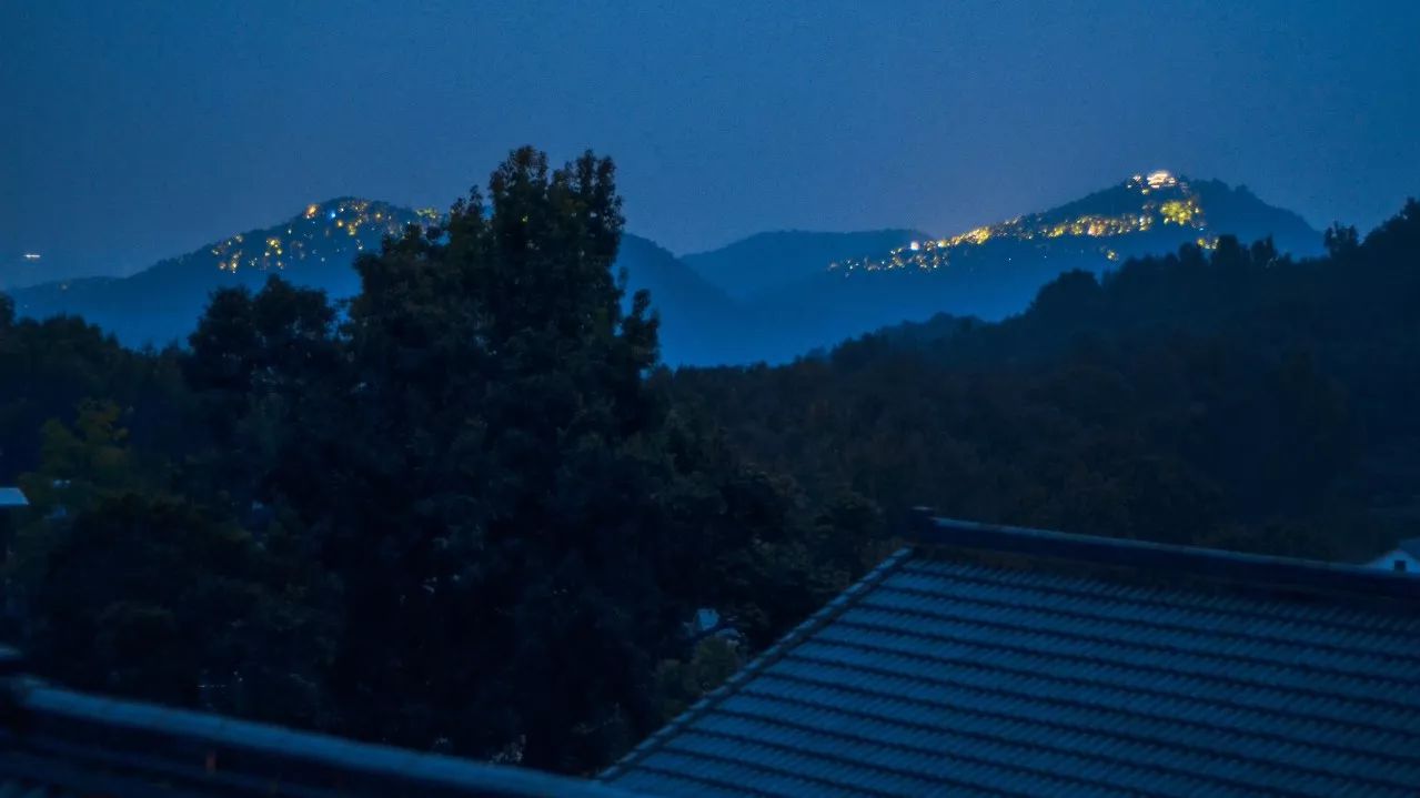 茶隱·喜在山舍，上有茶山下有九溪肆意虛度生活