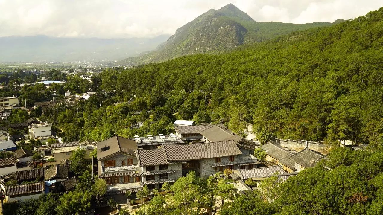 松贊麗江林卡，歷經(jīng)千百年歲月流淌的歷史古建