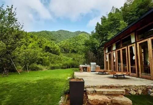 桐廬山中傳奇艾弗德堡藝社，打造一個(gè)藝術(shù)村落