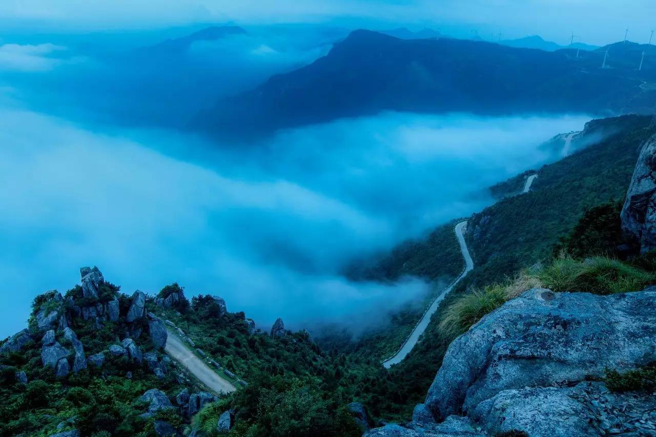 融居·銀箔泉，來銀箔泉邊喝茶看蒼山洱海