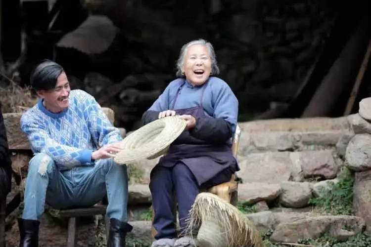 草宿民宿，愿做一顆草向往山間無拘無束的生活
