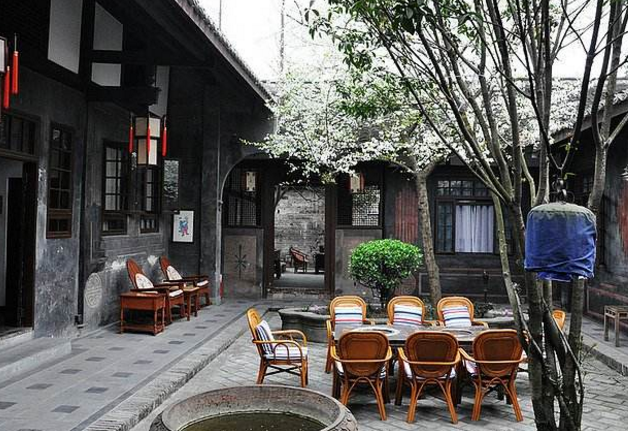 成都花見(jiàn)書棧