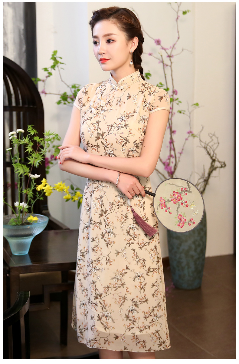 田園風(fēng)花聚旗袍，小碎花風(fēng)情旗袍裙!