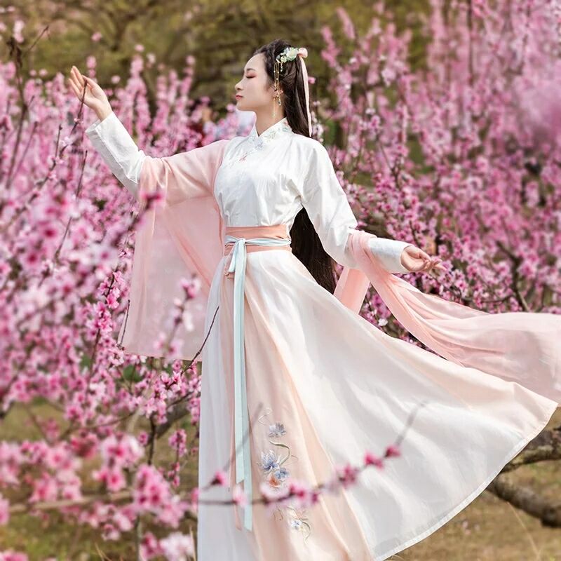 仙女縹緲漢服，且看韶華傾負(fù)