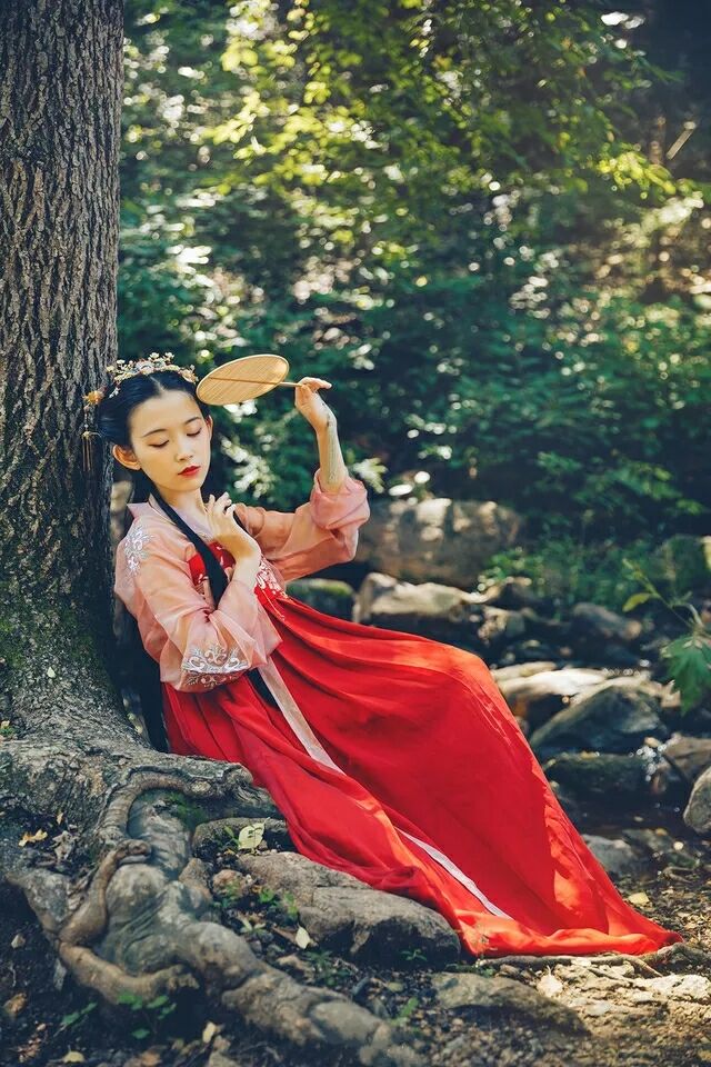 婉娘齊胸襦裙，清新淡雅漢服圖片
