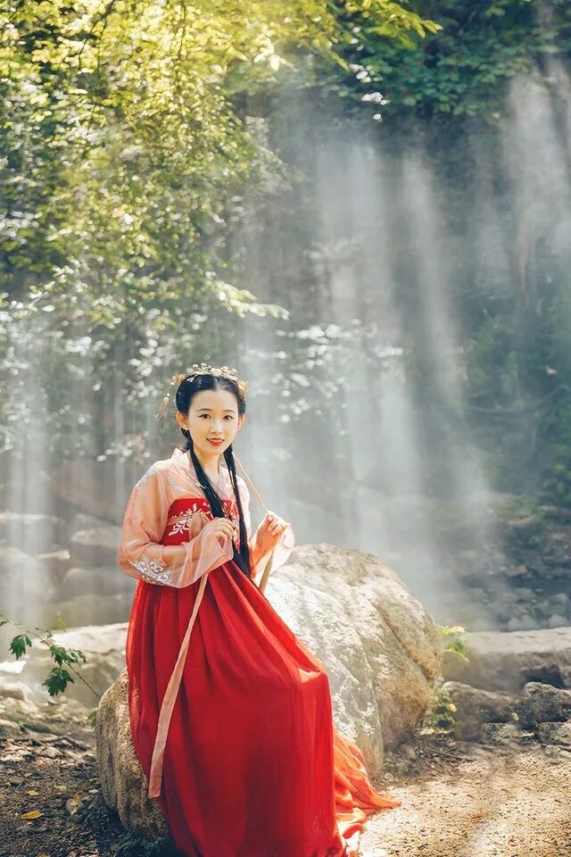 婉娘齊胸襦裙，清新淡雅漢服圖片