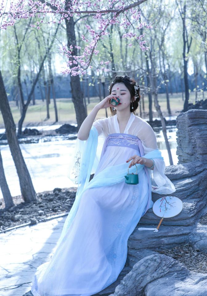 漢服仙女系列，縹緲長裙圖片