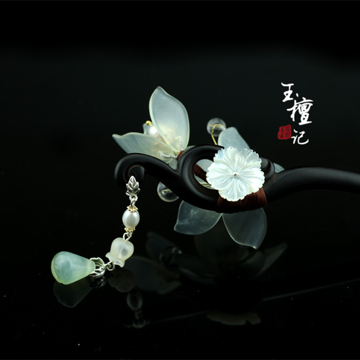古風(fēng)玉蘭花黑檀木簪子，手工玉簪花頭飾