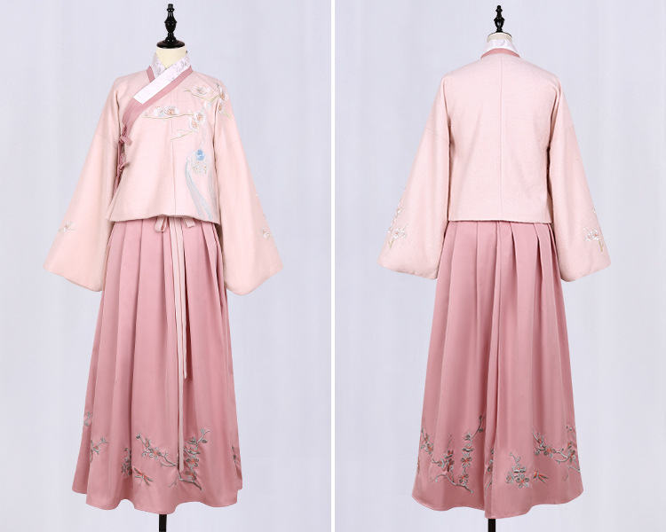 清新典雅粉色漢服，仙女交領(lǐng)襦裙?jié)h服圖片