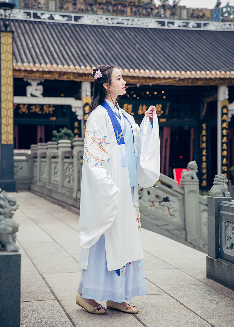 魏晉風(fēng)回雪襦裙?jié)h服，清新淡雅小鹿刺繡漢服
