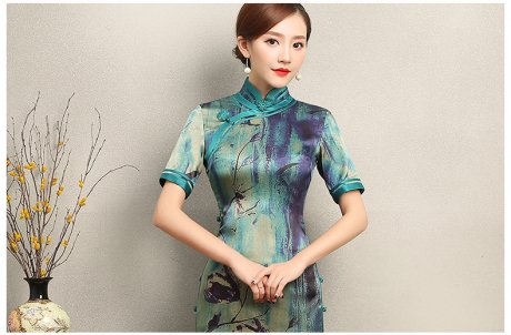 古典韻味花良旗袍，撞色花枝短袖旗袍裙