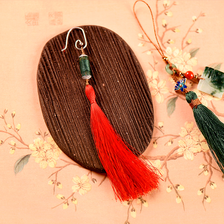 瑪瑙紅流蘇氣質(zhì)耳環(huán)，古風(fēng)本命年耳環(huán)首飾