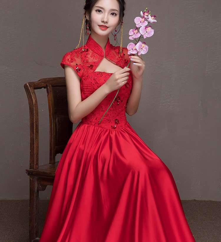 喜結(jié)良緣中式禮服，唯美性感珠花晚禮服