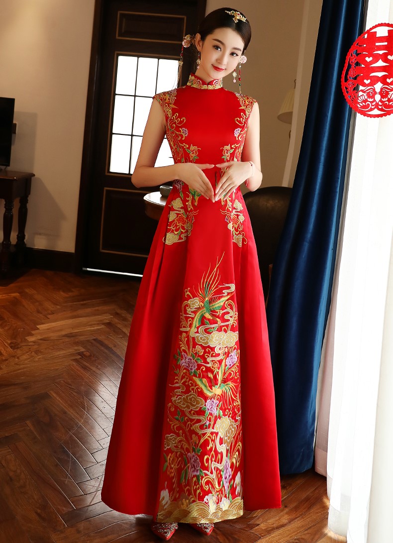 氣質(zhì)刺繡新娘禮服，古典唯美中式禮服