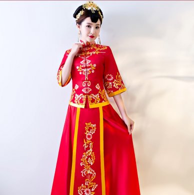 繁花似錦中式禮服，傳統(tǒng)復古風新娘禮服