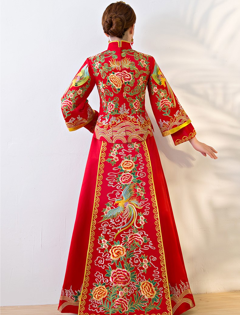 唯美中國風中式禮服，鳳牡丹刺繡新娘禮服