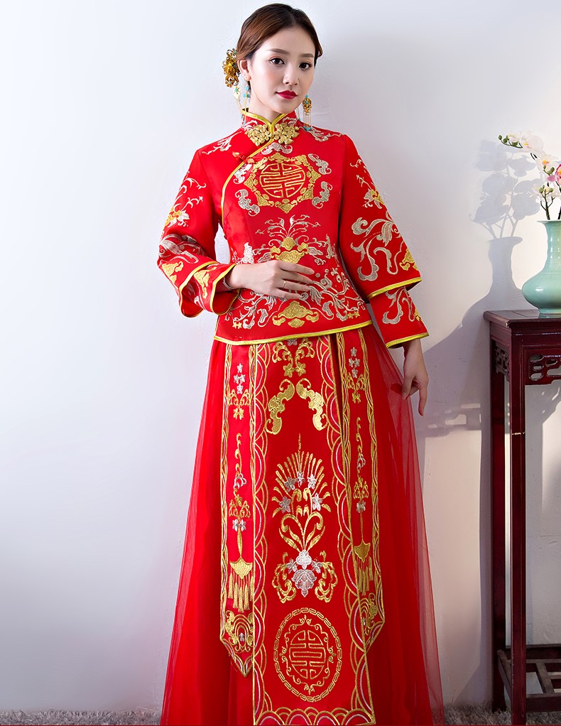 傳統(tǒng)韻味中式禮服，唯美秀禾服新娘禮服