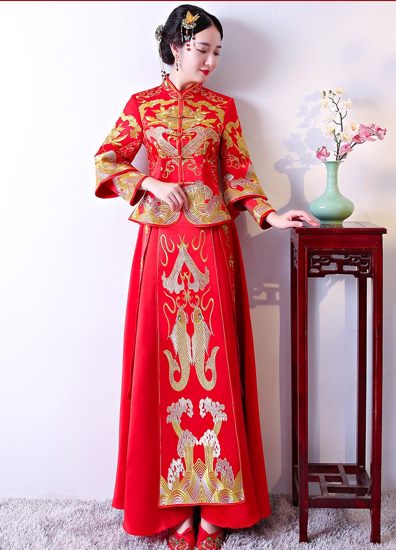 古典吉祥中式禮服，唯美鯉魚(yú)刺繡新娘禮服