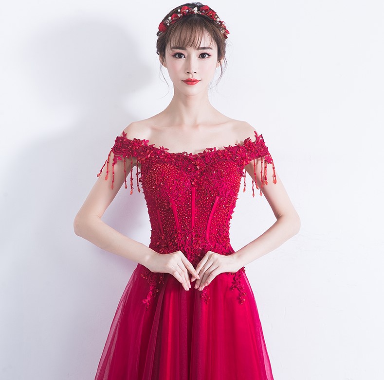 性感一字肩中式禮服，唯美流蘇珠花晚禮服