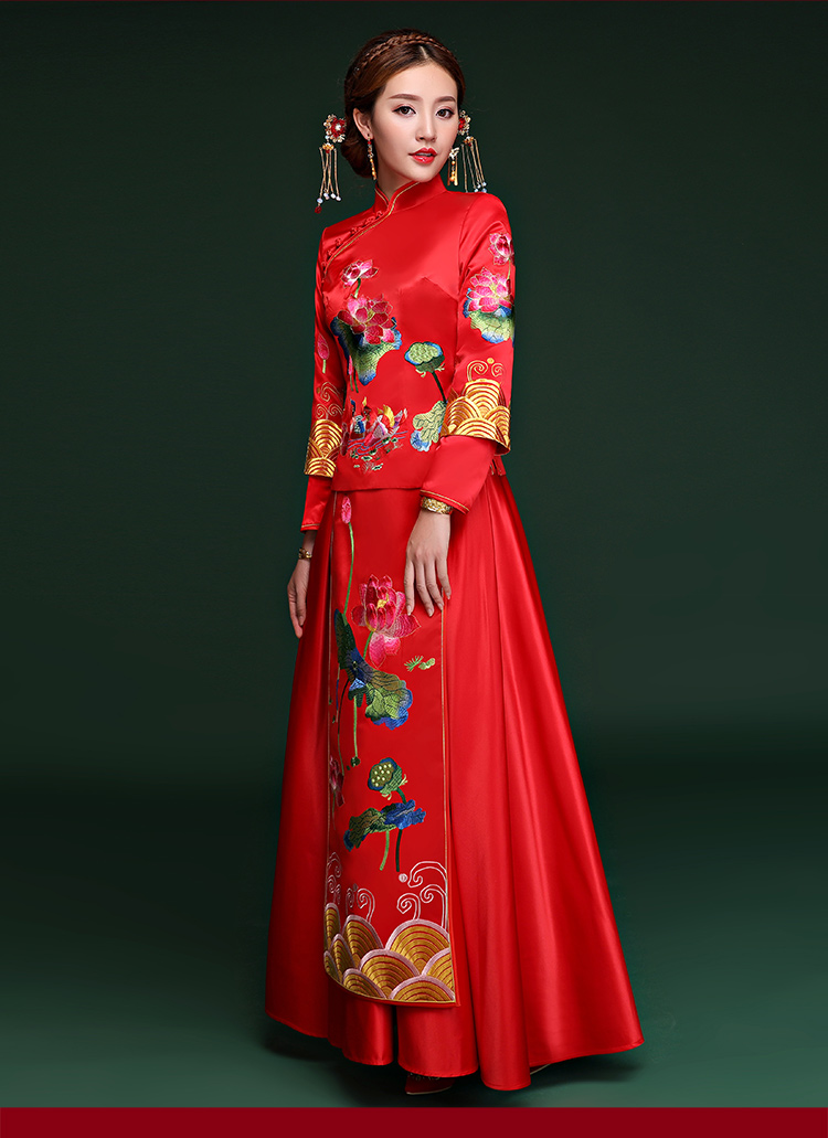 荷塘鴛鴦戲水中式禮服，中國風(fēng)新娘結(jié)婚禮服
