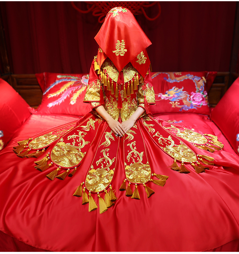 古韻悠揚秀禾服中式禮服，奢華精致新娘禮服