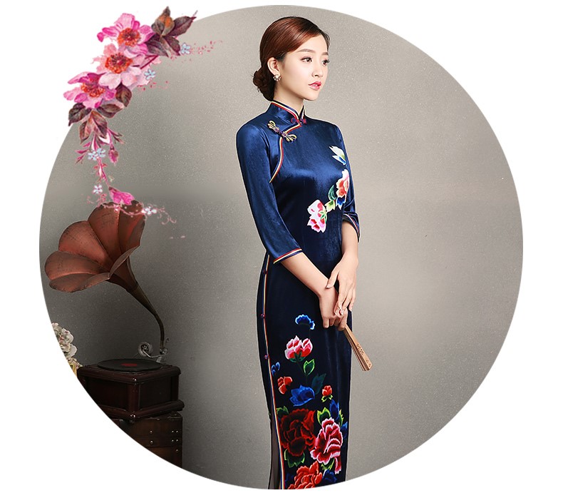 寶石藍(lán)花居旗袍，古典嬌艷旗袍裙