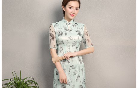 淡青色時尚印花旗袍，優(yōu)雅清新旗袍裙