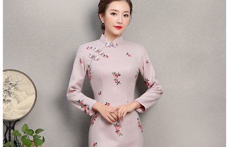 淡粉繡小花旗袍，粉嫩清純旗袍裙