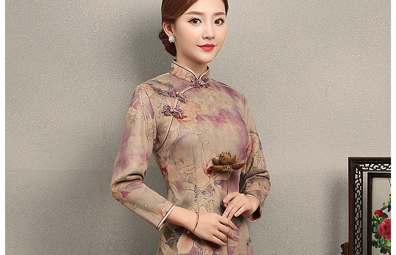 杏灰紫玉蘭印花旗袍，復(fù)古旗袍裙