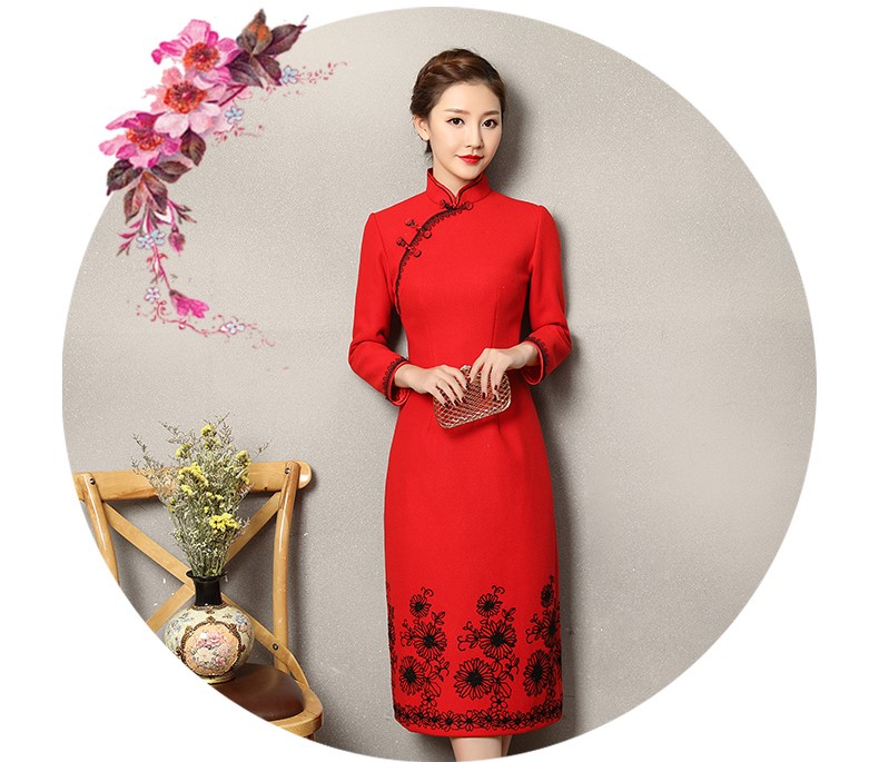 復古之美紅色旗袍，蕾絲花紋修身旗袍裙